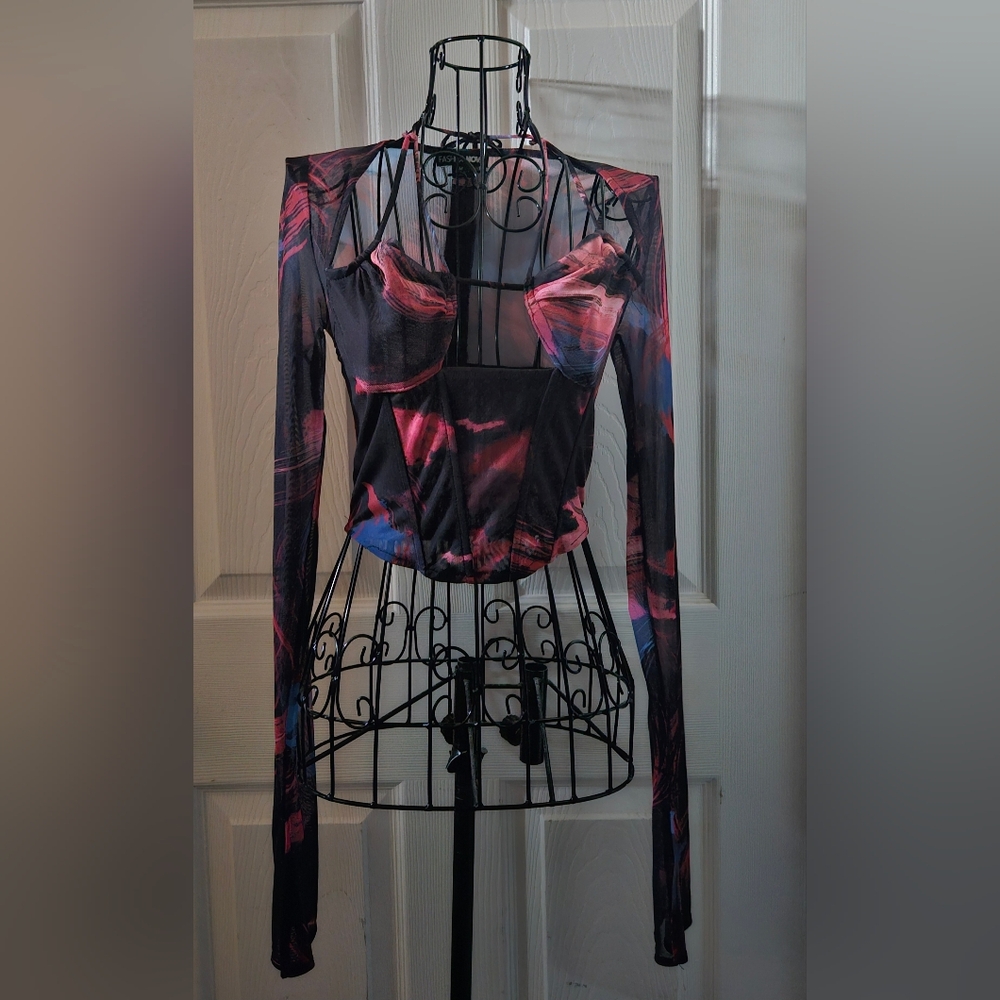 Fashion Nova Cropped Shrug